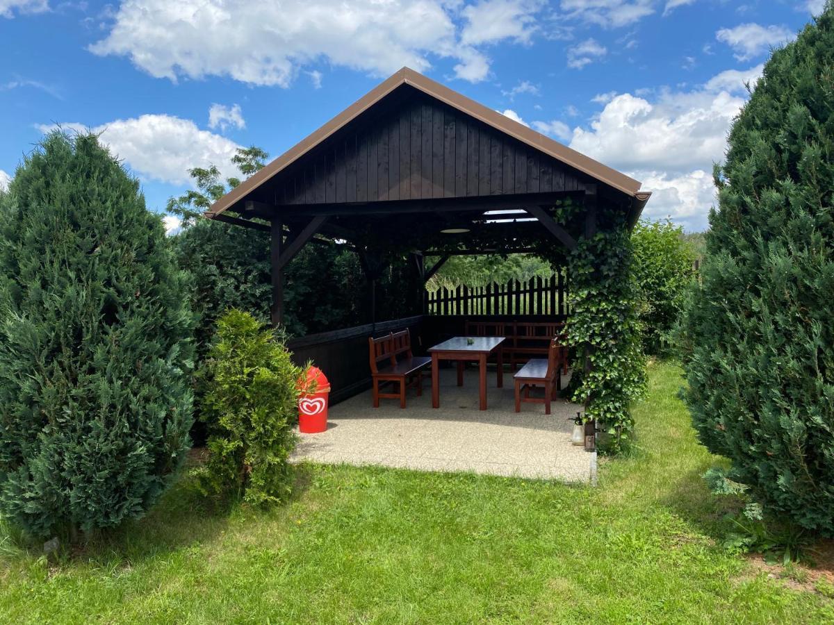 Penzion Kamejk Kamyk nad Vltavou Esterno foto