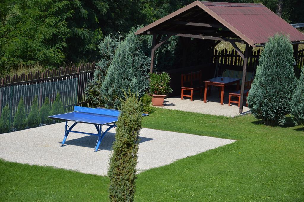 Penzion Kamejk Kamyk nad Vltavou Esterno foto
